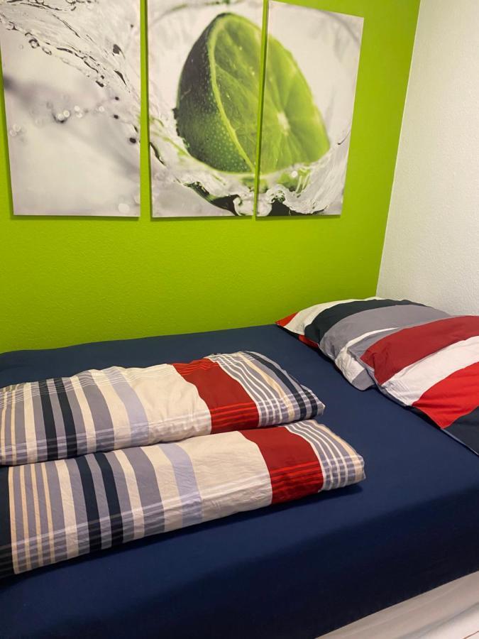 Zwei Zimmer Appartment Mit Balkon Und Stellplatz Voll Moebliert Trier Eksteriør bilde